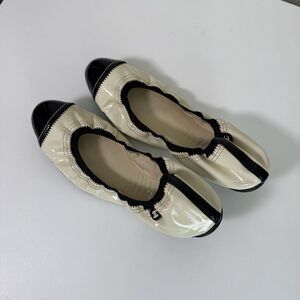 CHANEL Beige Black Patent Cap Toe CC Ballet Flats Elastic 40